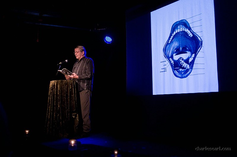 Victor Coleman - MAL ARME